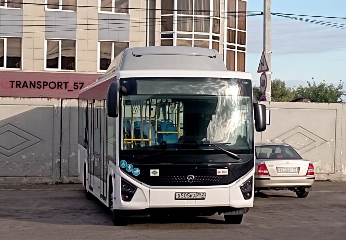  505  252