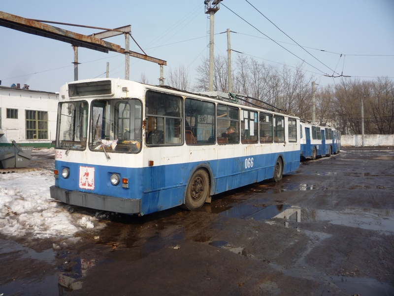 066 066