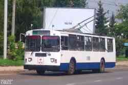 352 