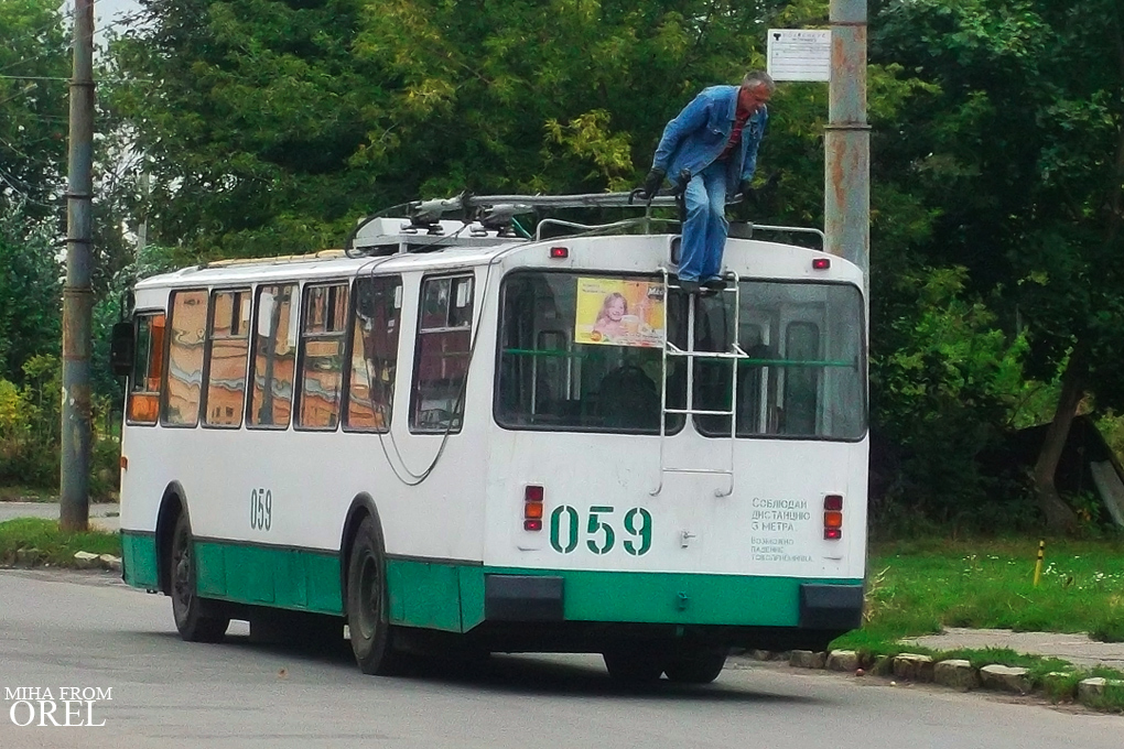 059