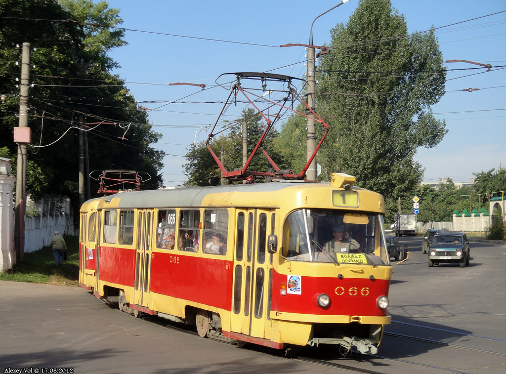 066 066