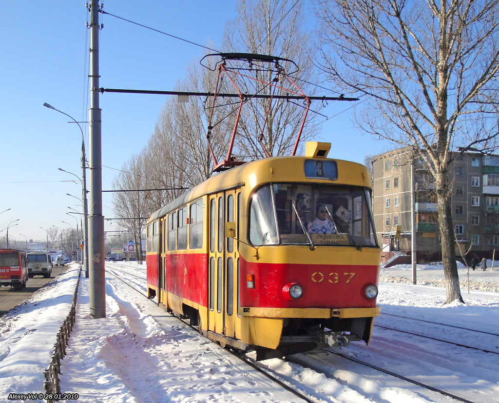 037 037