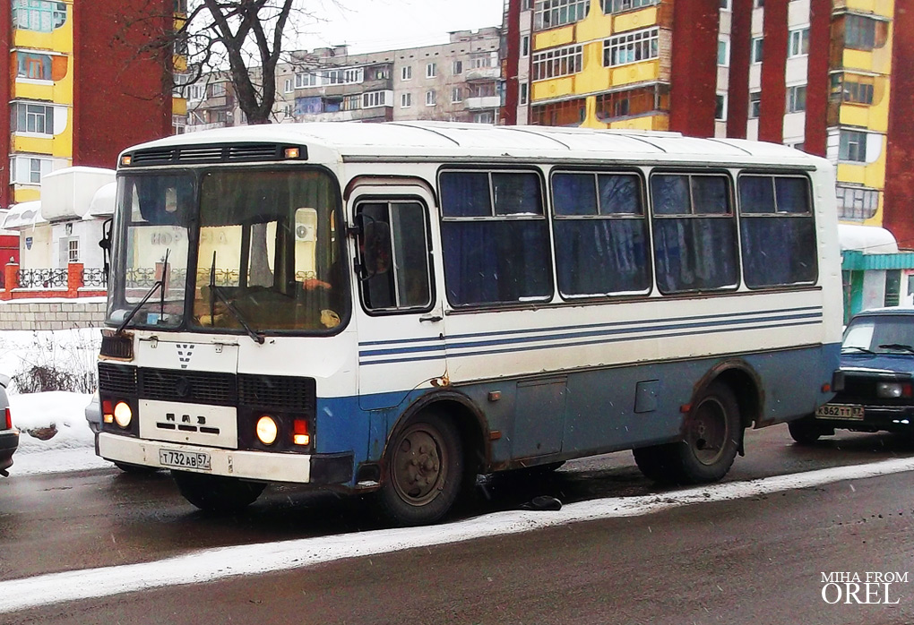  732  57