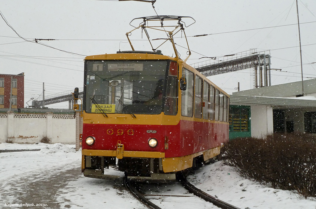 096 096
