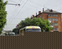 762 