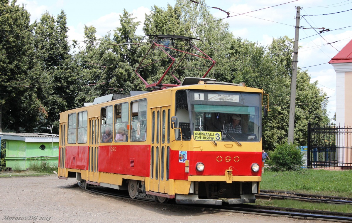 090 090