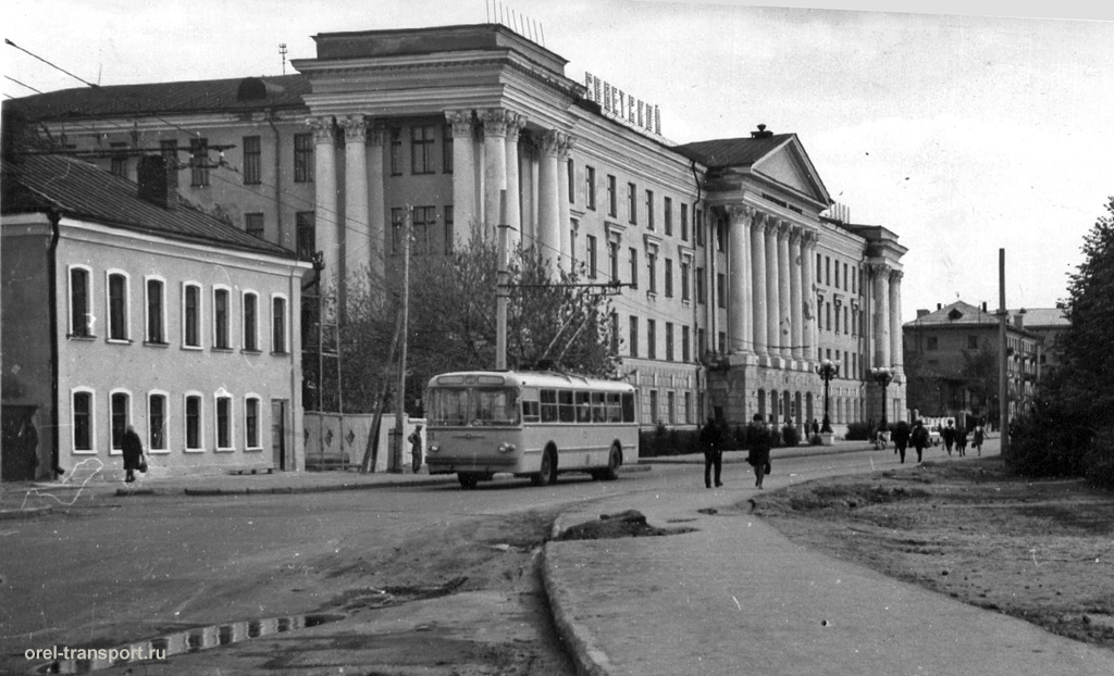 Исторические фотографии (Орёл): троллейбус Исторические фотографии (Орёл): троллейбус
