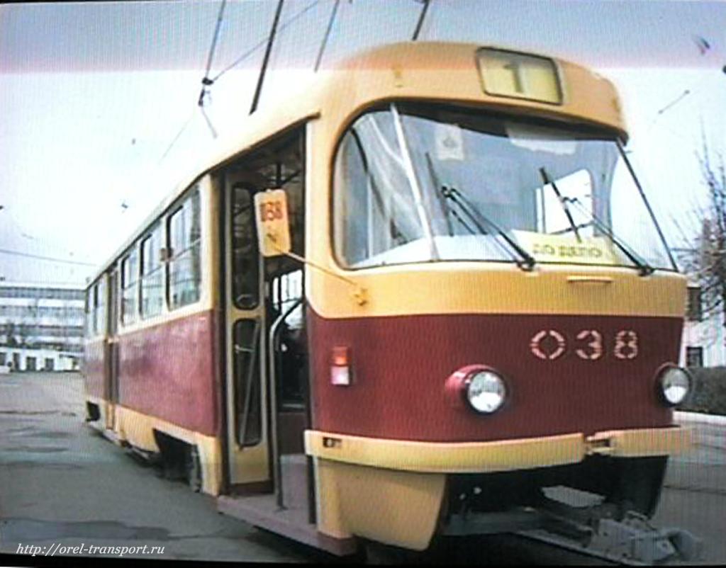 038 038