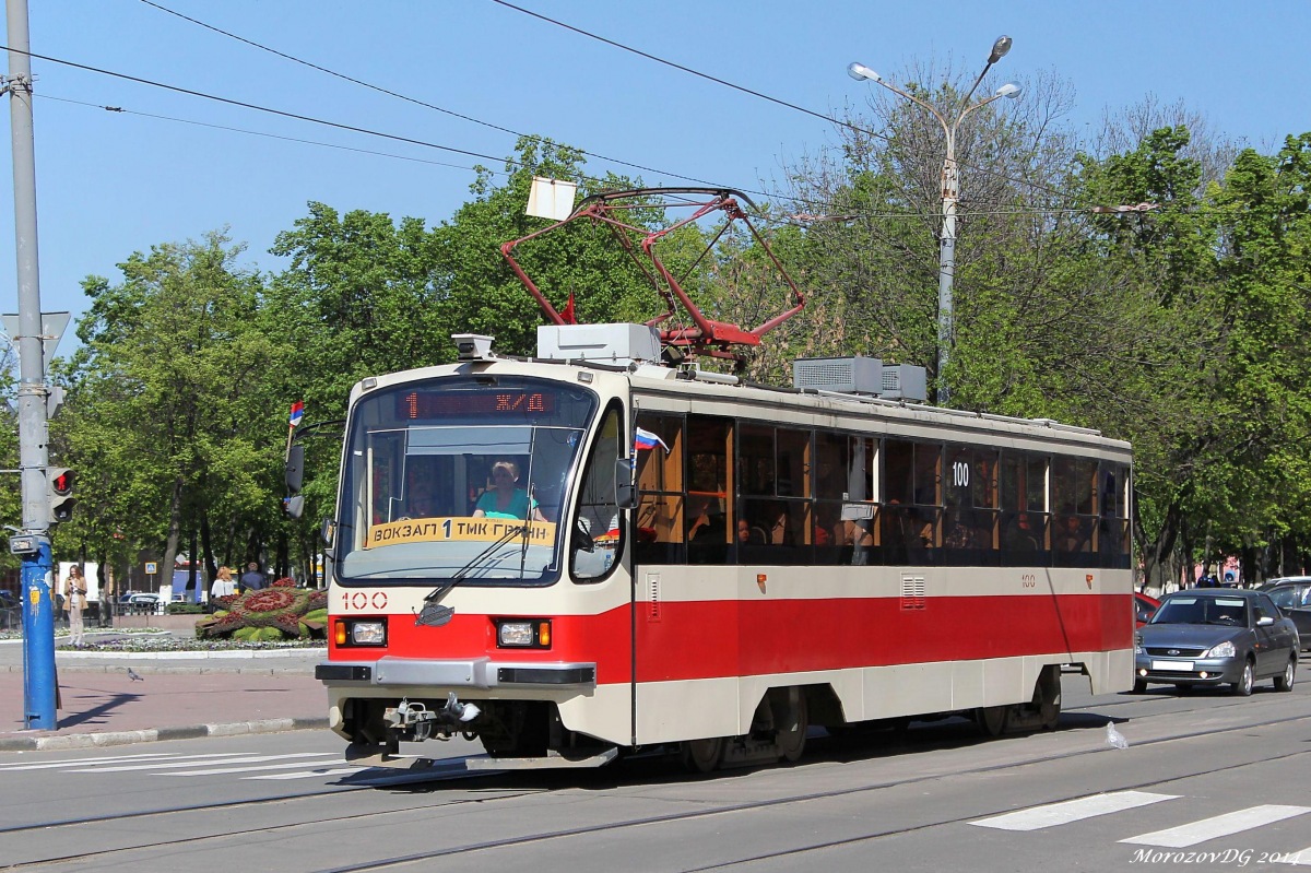 100