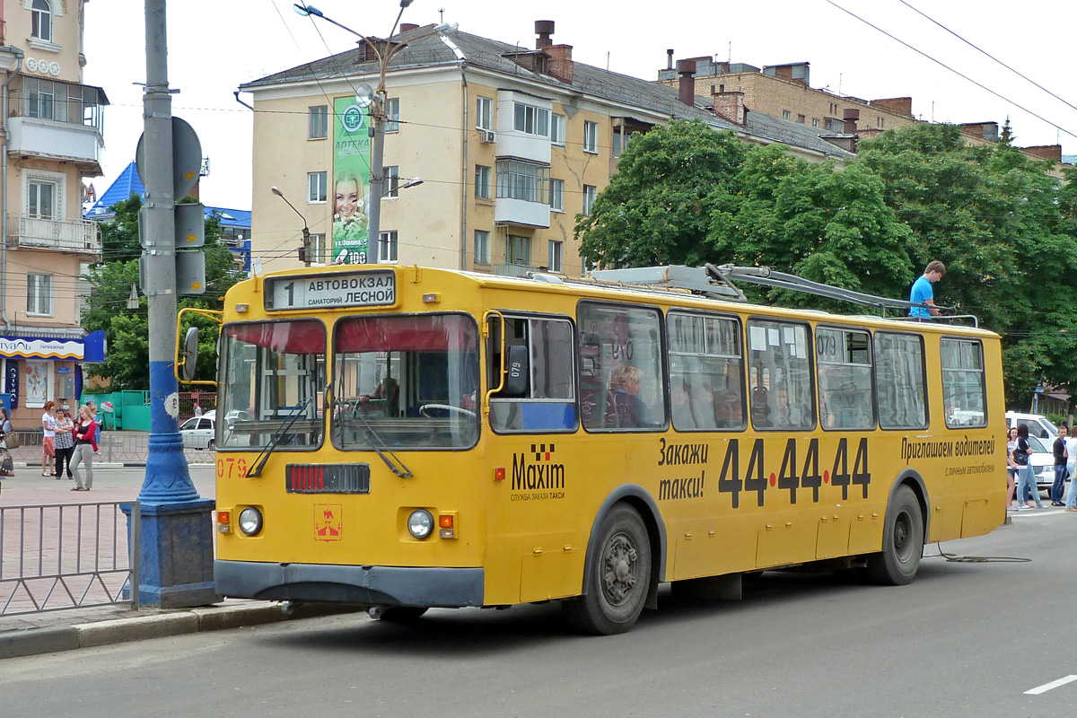 079 079