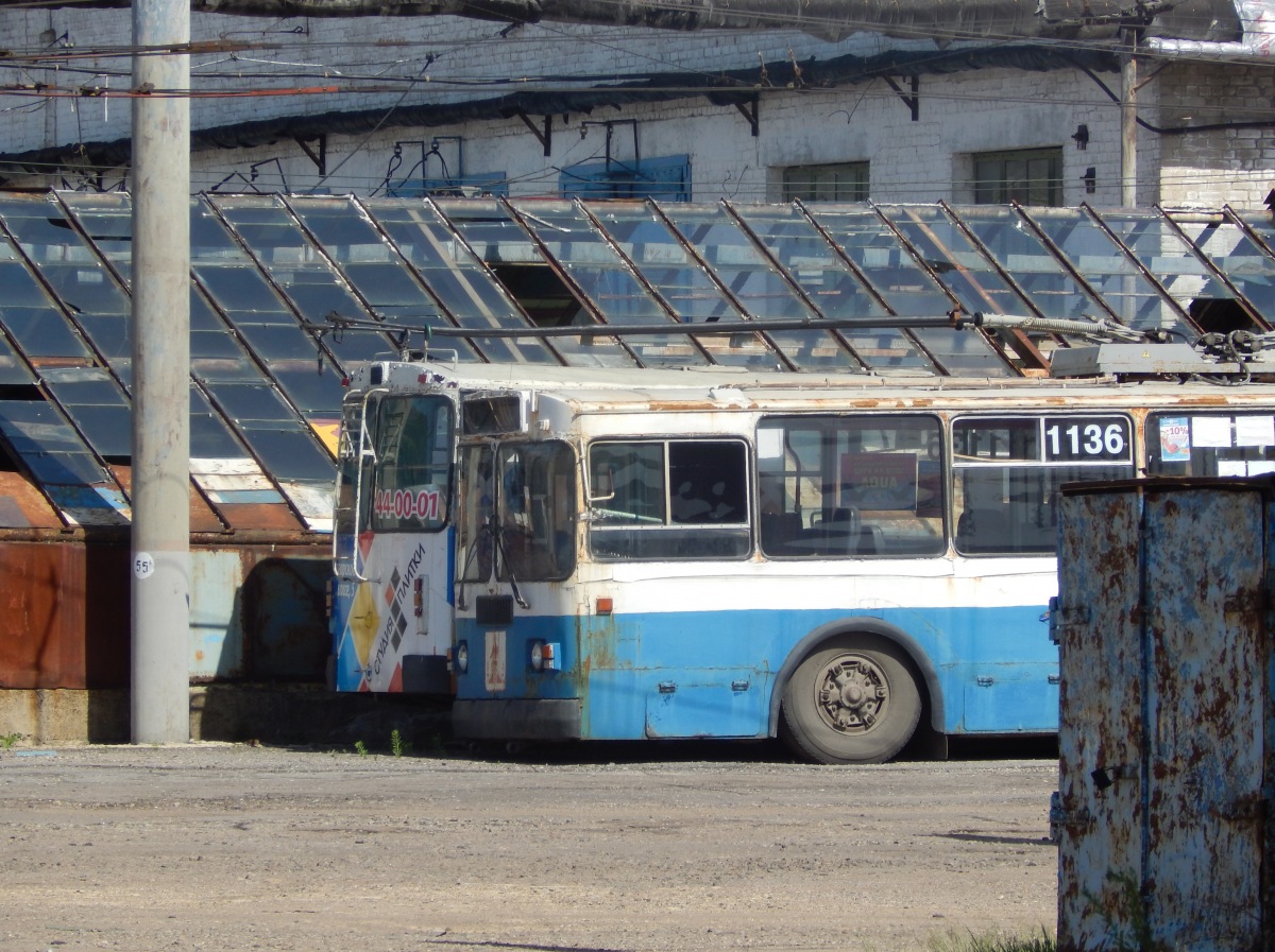 087 087