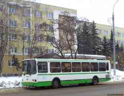252 