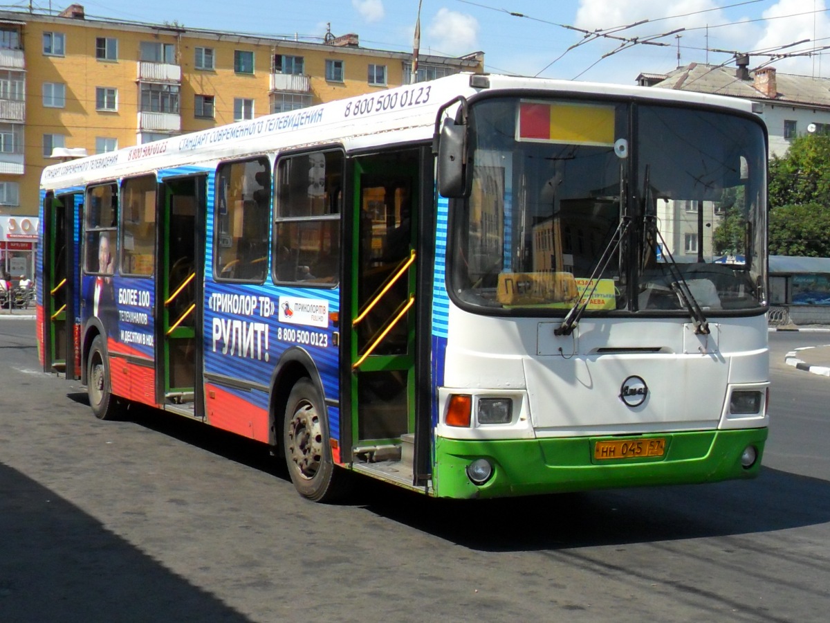  045 57