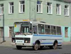 573 