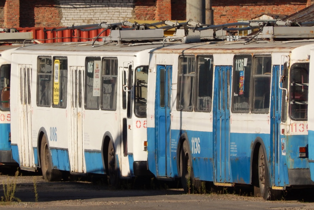 086 086