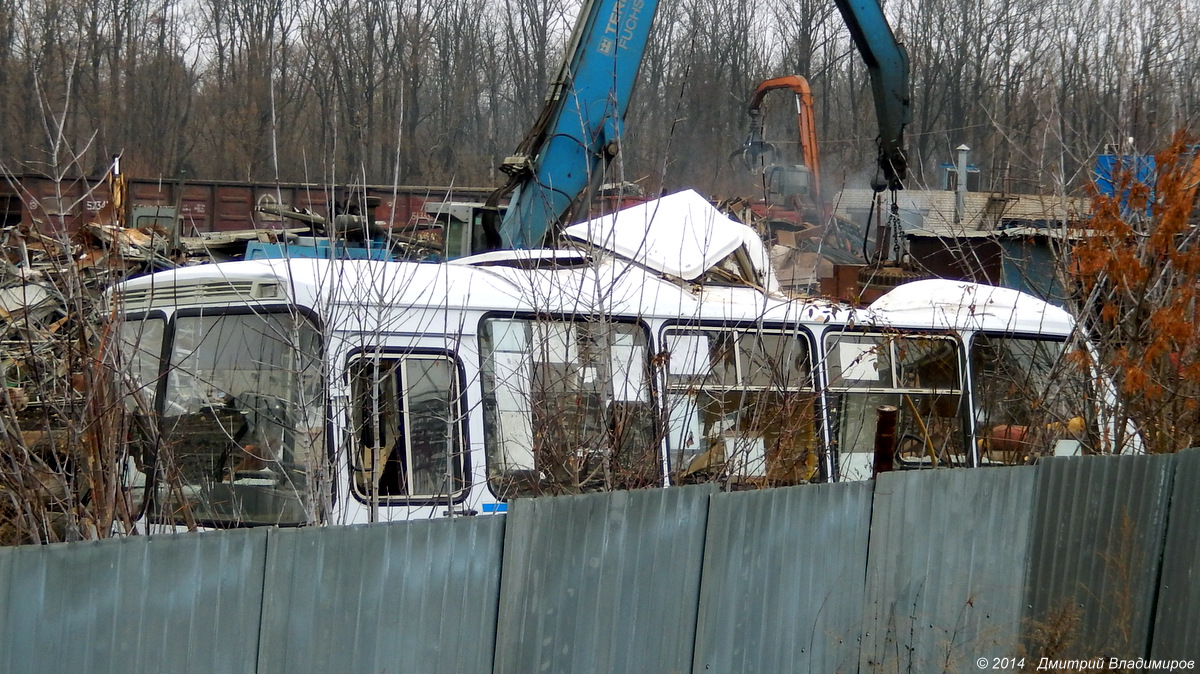 Р 317 ЕР 57, Сараи, бытовки из кузовов, утиль (Орёл) Р 317 ЕР 57, Сараи, бытовки из кузовов, утиль (Орёл)