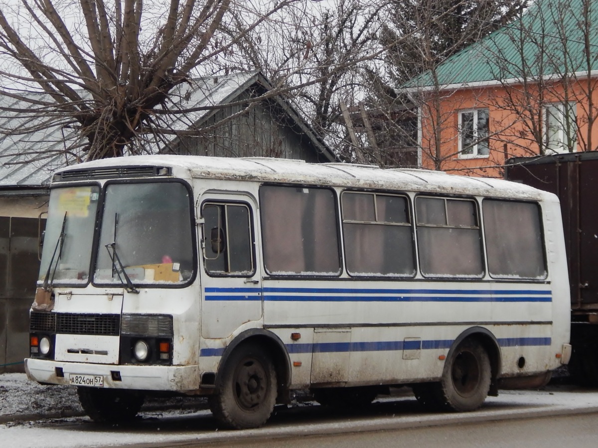  824  57