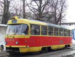 352 