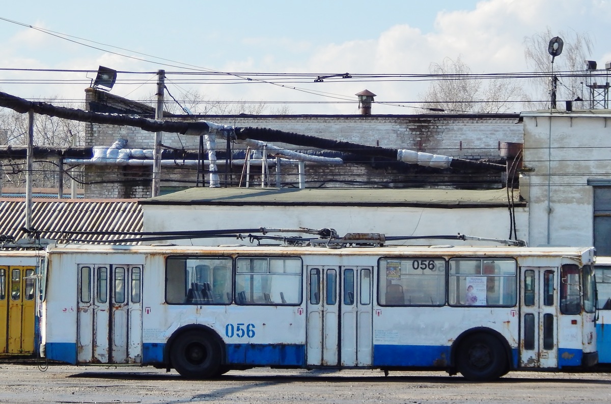 056