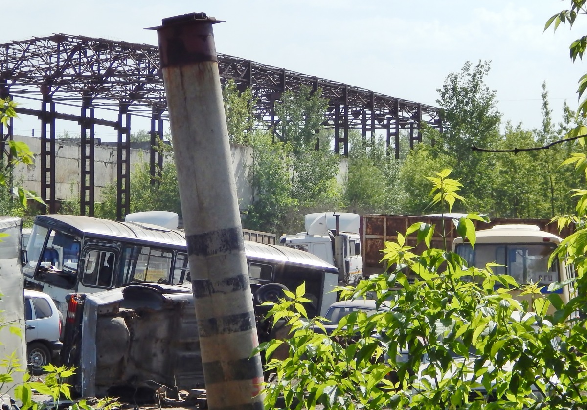 НН 359 57, Х 748 ХА 57, Сараи, бытовки из кузовов, утиль (Орёл) НН 359 57, Х 748 ХА 57, Сараи, бытовки из кузовов, утиль (Орёл)