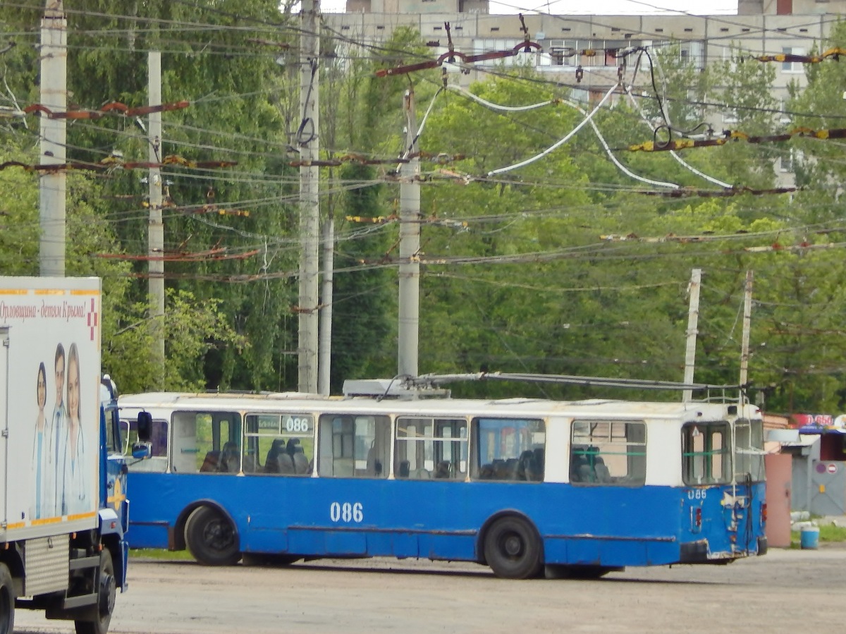 086 086