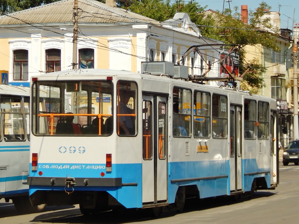 099 099