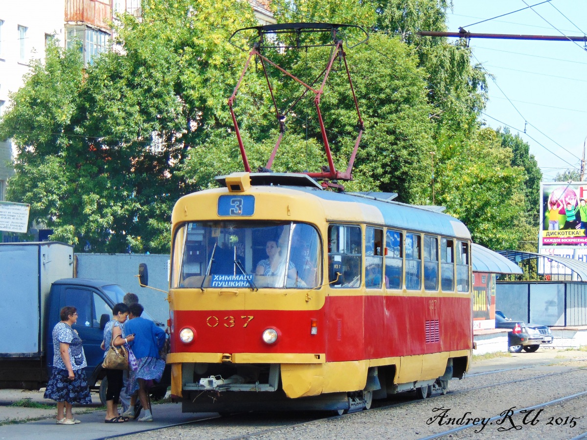 037 037