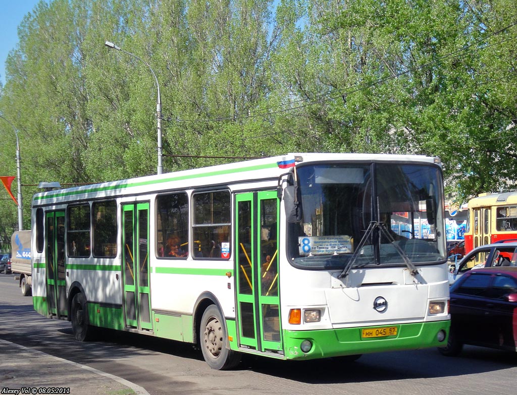  045 57