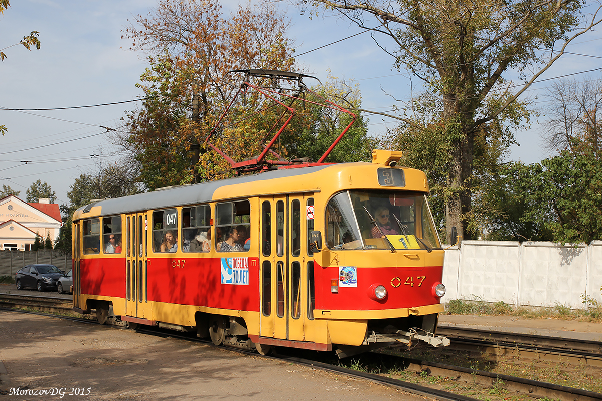 047 047