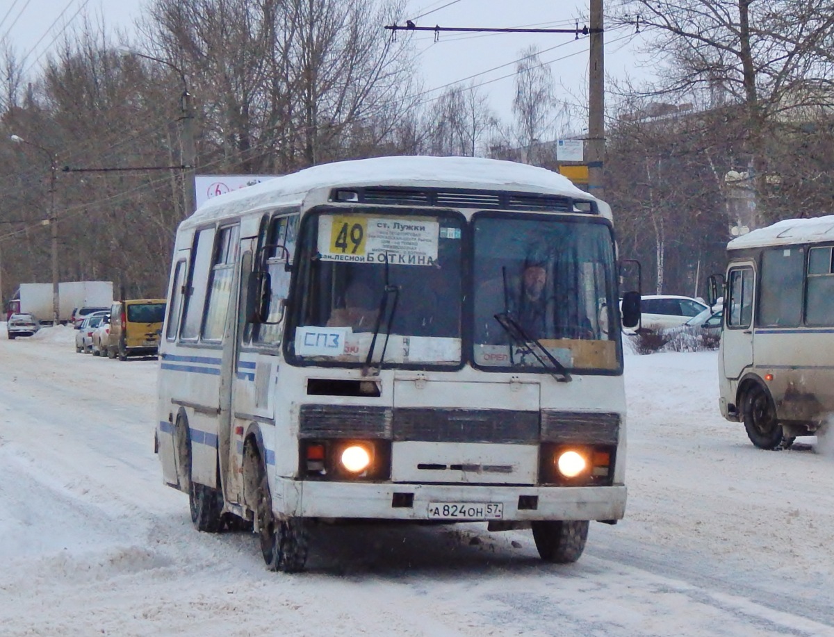  824  57