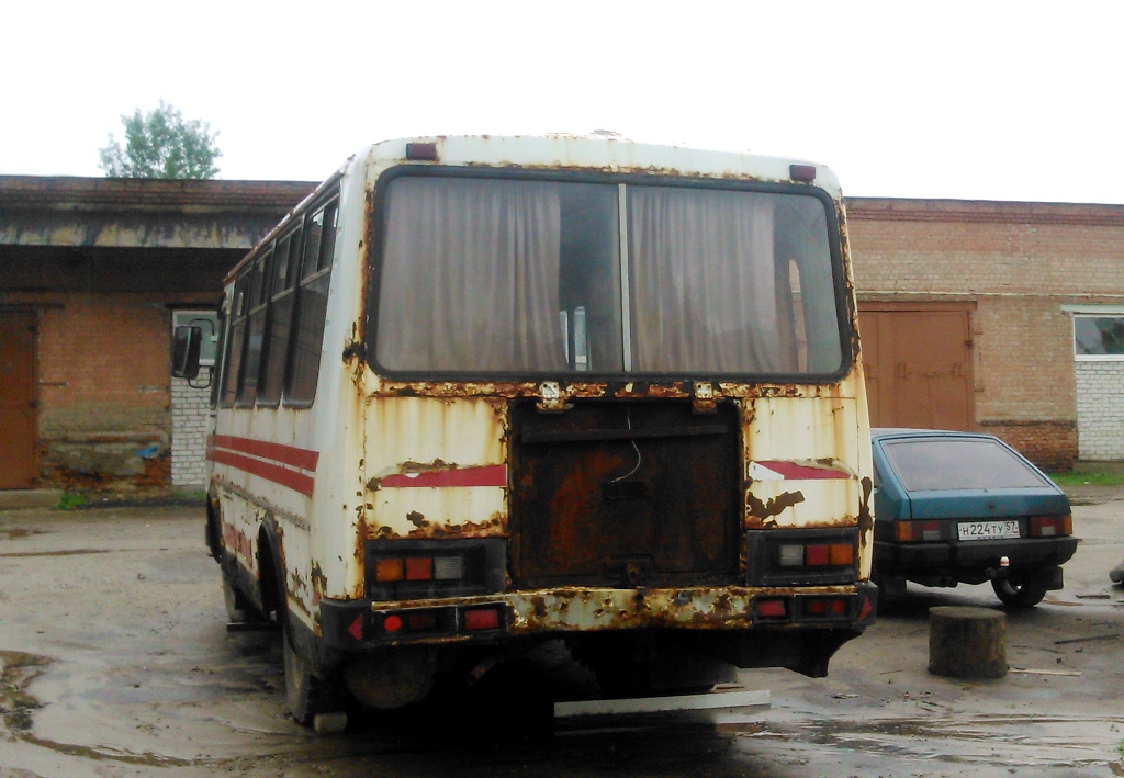  640  57