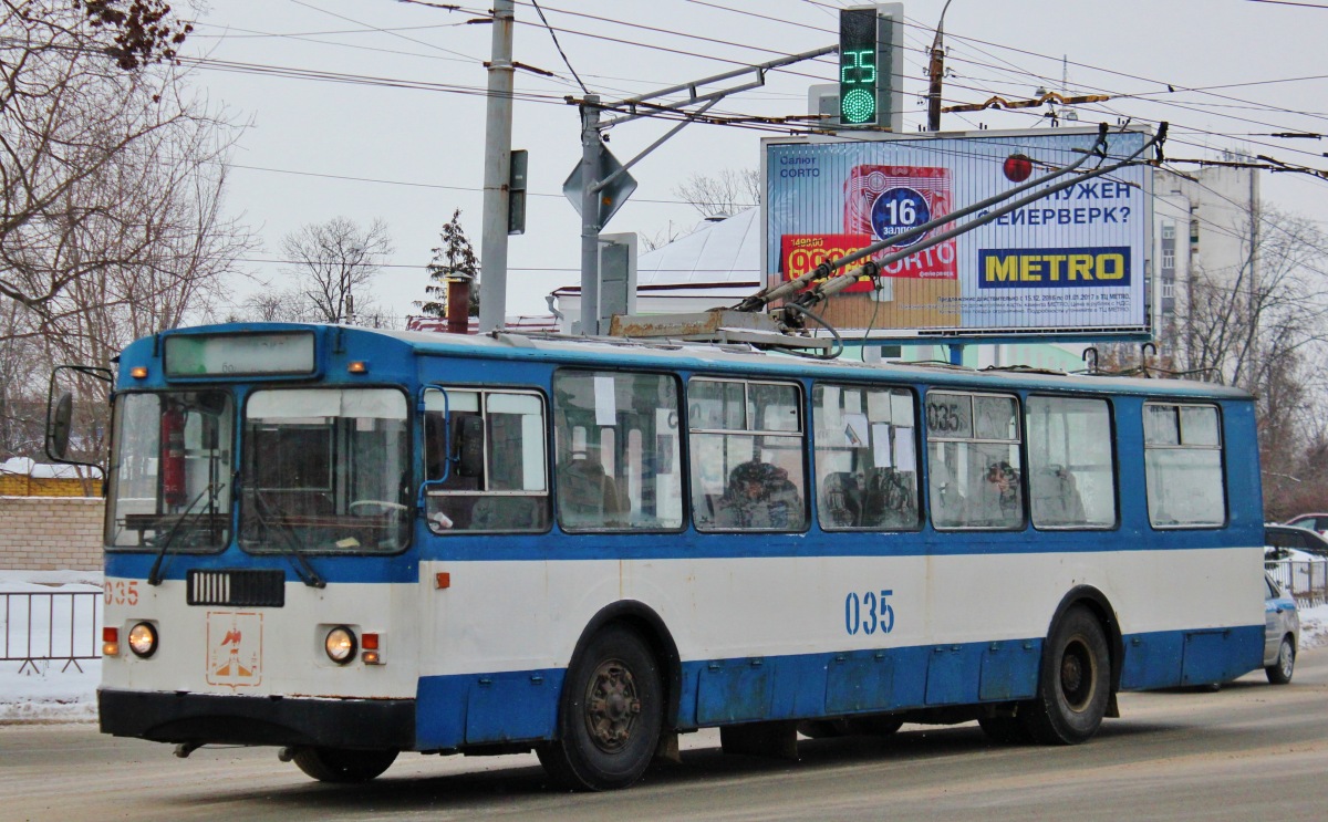 035 035
