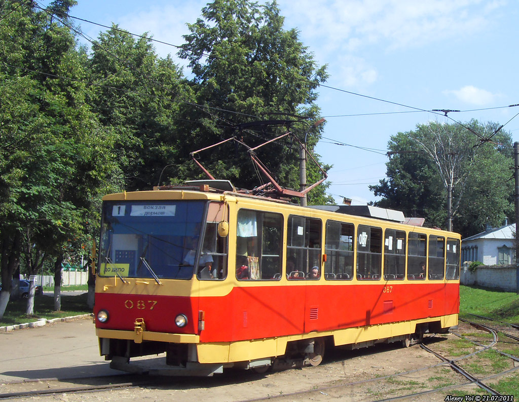 087 087