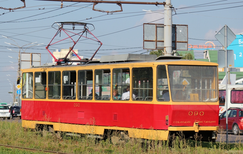090 090