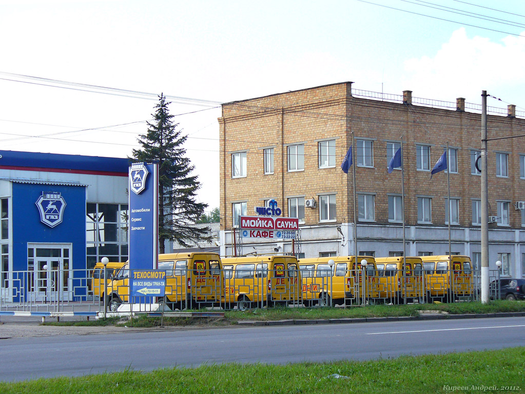 Новые автобусы без номеров Новые автобусы без номеров