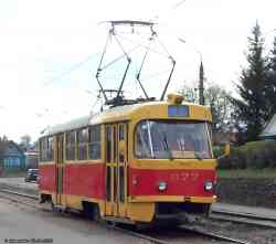 352 