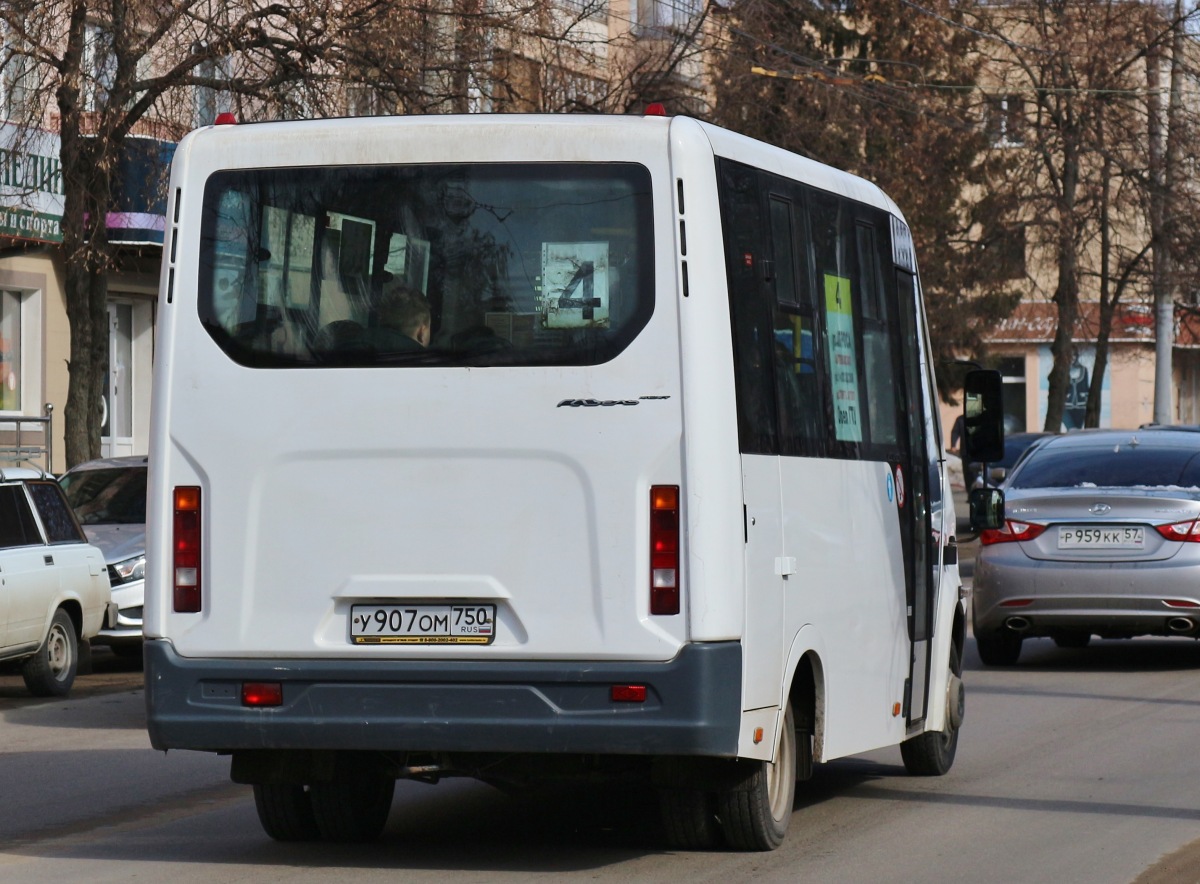  907  750