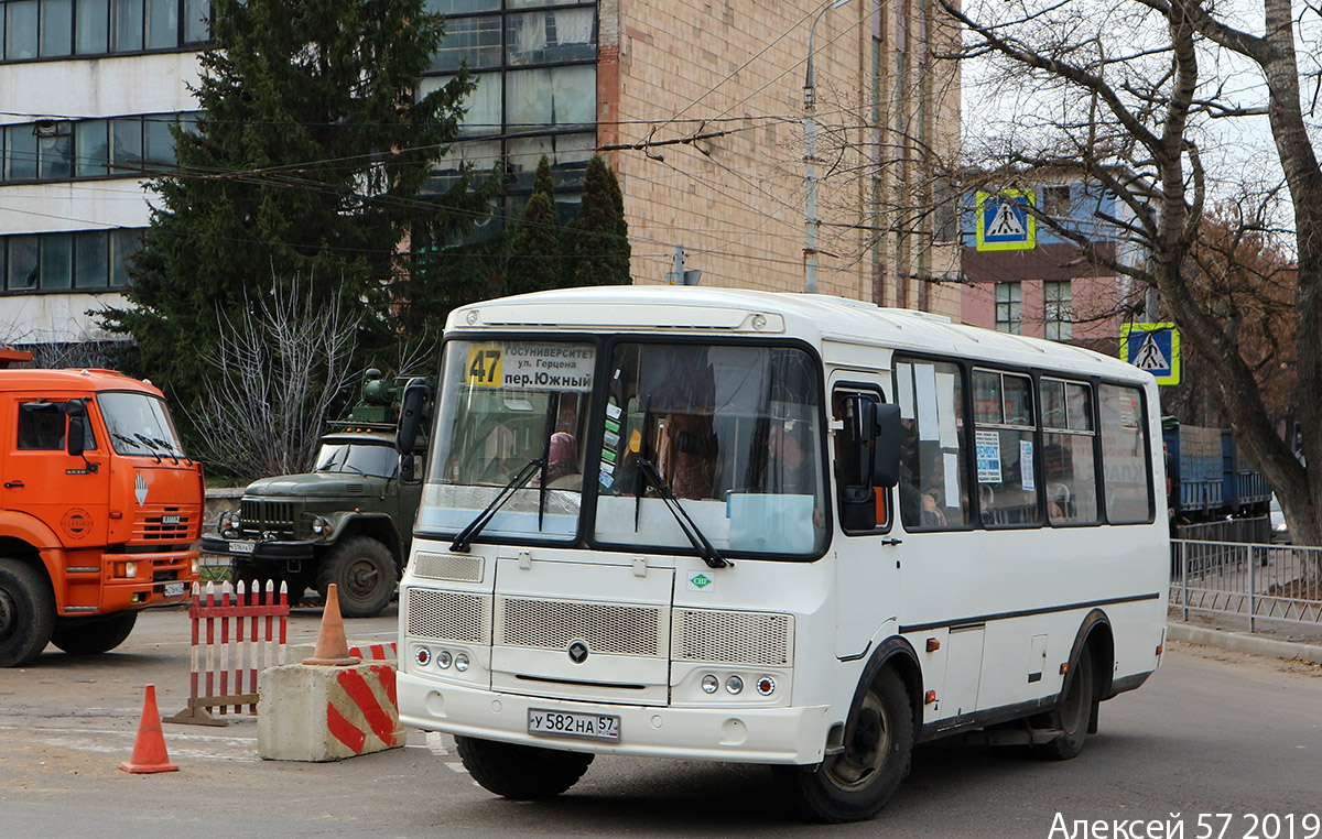 У 582 НА 57 У 582 НА 57