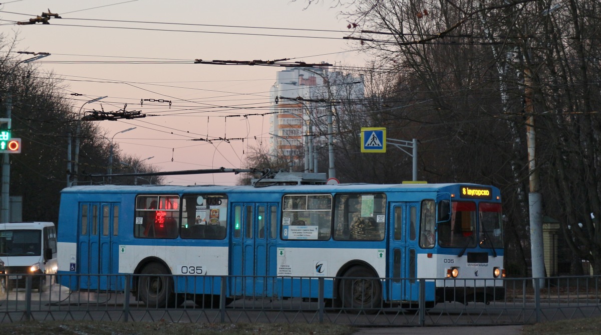 035 035