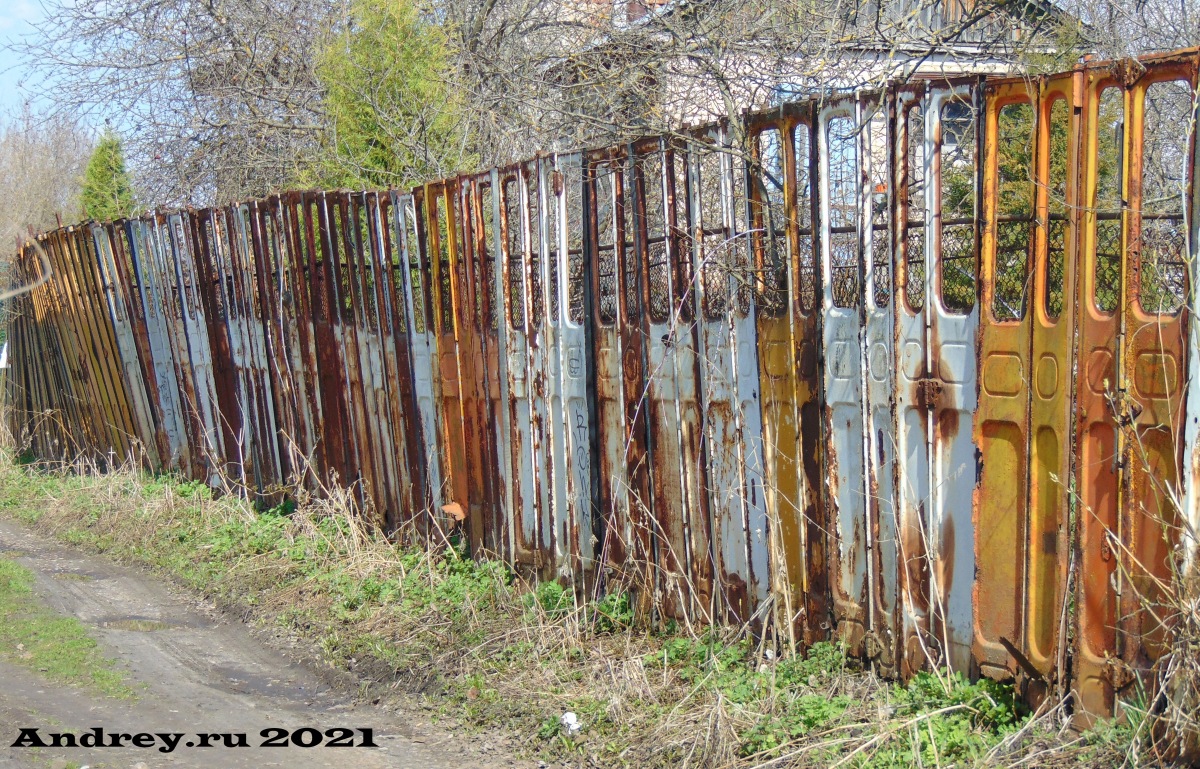 Сараи, бытовки из кузовов, утиль (Орёл) Сараи, бытовки из кузовов, утиль (Орёл)
