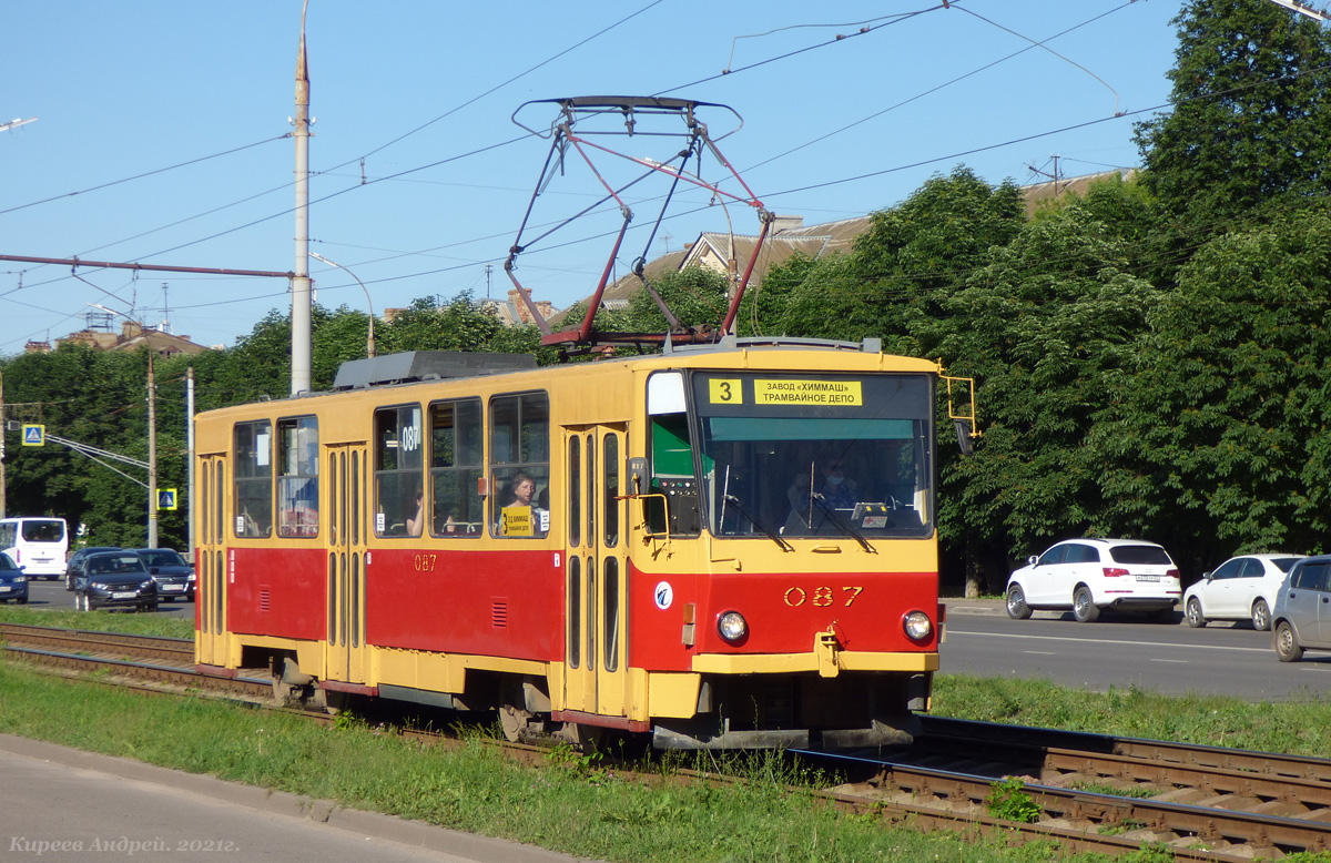 087 087