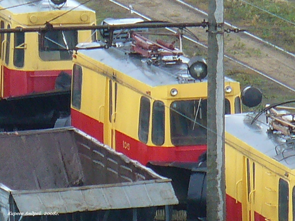 106 106