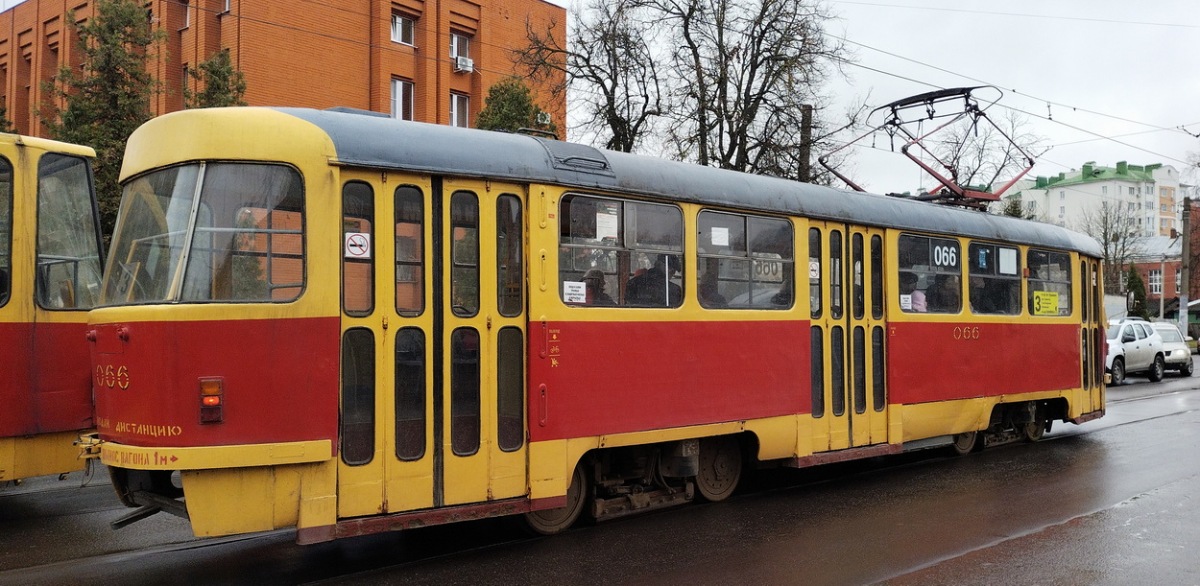 066 066